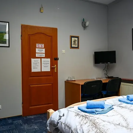 Tarnowskie Centrum Informacji 호스텔