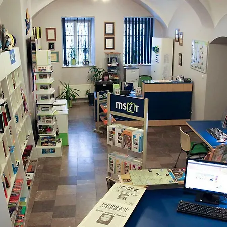 Tarnowskie Centrum Informacji * 타르노프