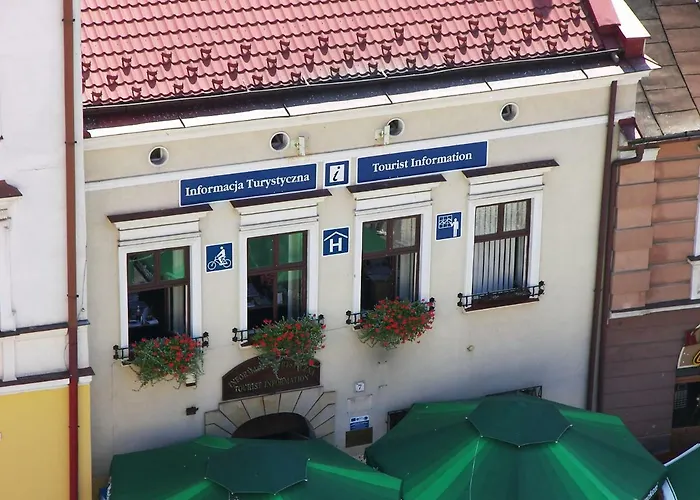 אכסניה Tarnowskie Centrum Informacji *